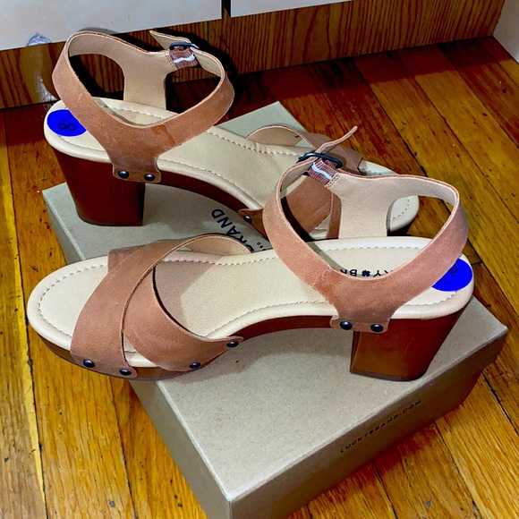 Comfortable open toe block heel - Picture 1 of 6